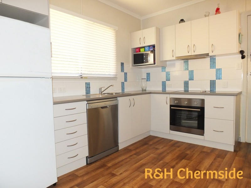 22 Hinchcliffe St, Zillmere QLD 4034