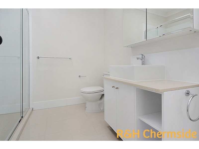9 Greenbank St, Chermside QLD 4032