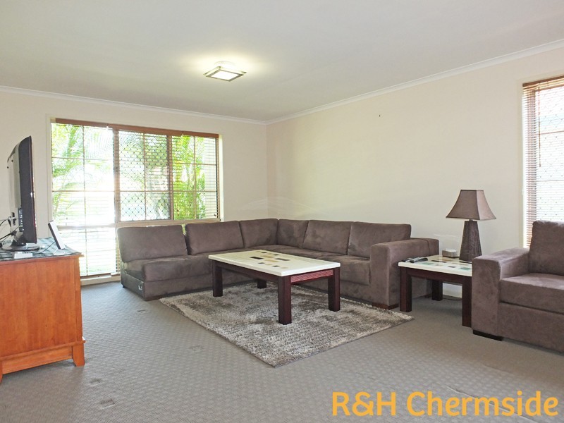 10 Corella Cres, Taigum QLD 4018