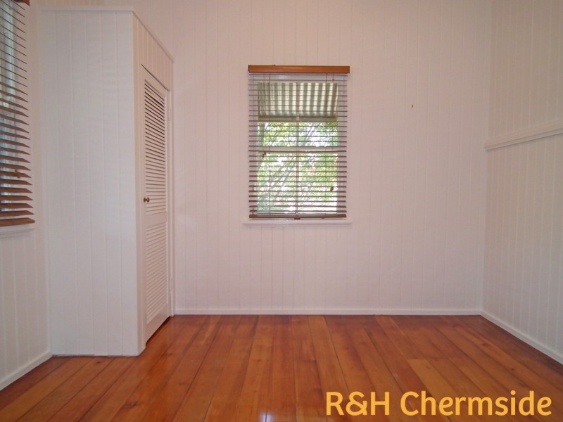 10 Gordon St, Gordon Park QLD 4031