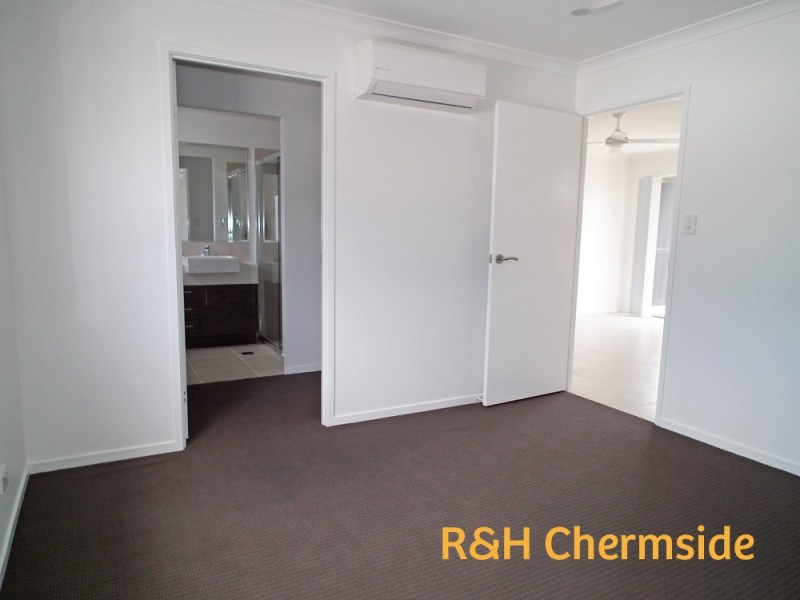 19 Robbins Lane, Fitzgibbon QLD 4018