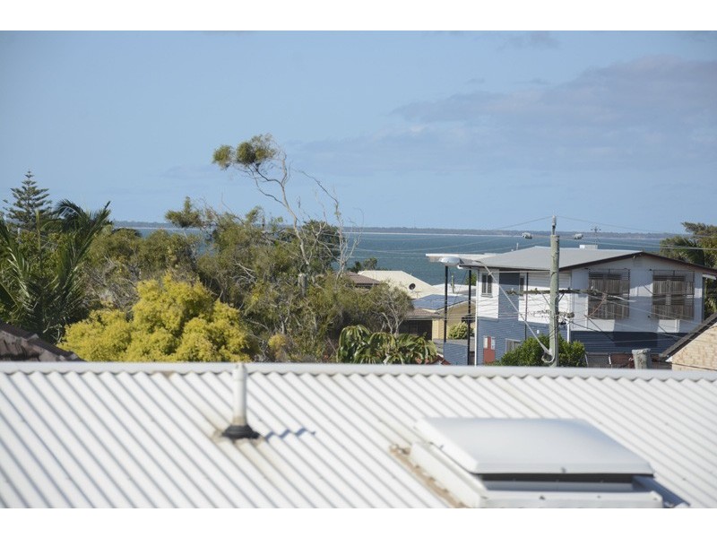 4 / 415 – 417 Scarborough Rd, Scarborough QLD 4020