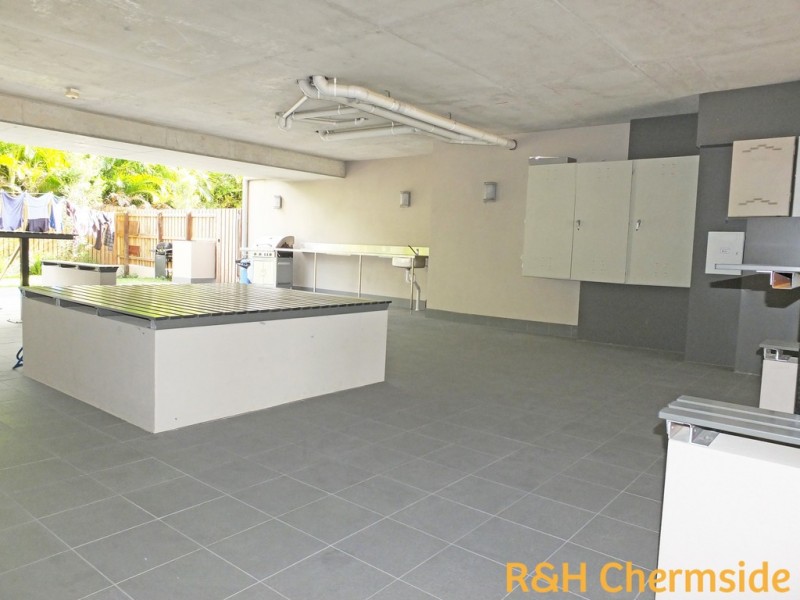 11/450 South Pine Road, Everton Park QLD 4053