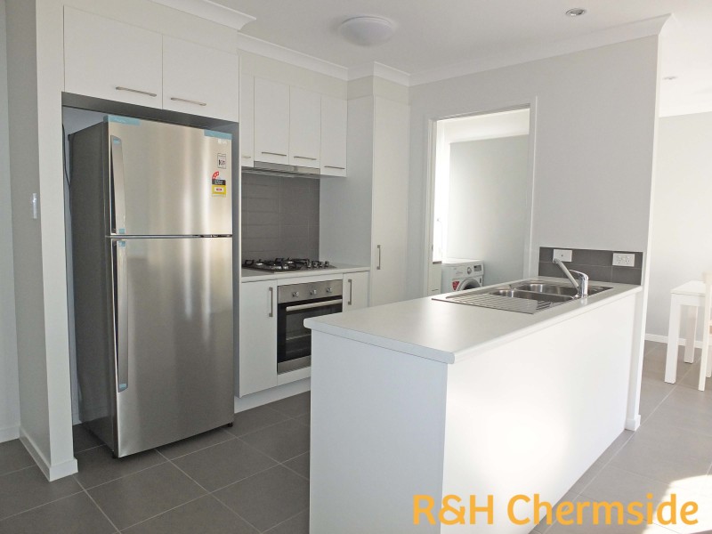 17 Broadwater Lane, Fitzgibbon QLD 4018