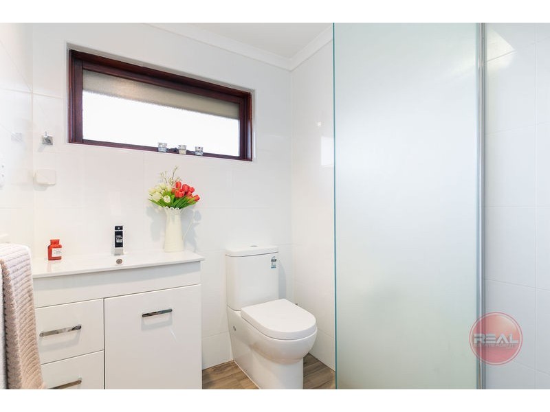 27 Serenade Crescent, Aberfoyle Park SA 5159