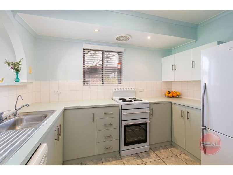 13/14 Windsor Avenue, Clovelly Park SA 5042