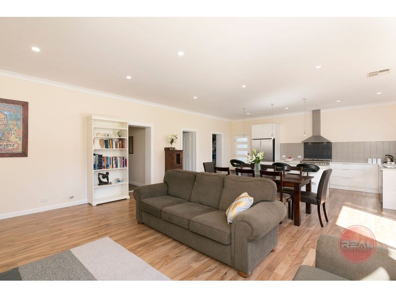 12 Pethick Terrace, Marion SA 5043