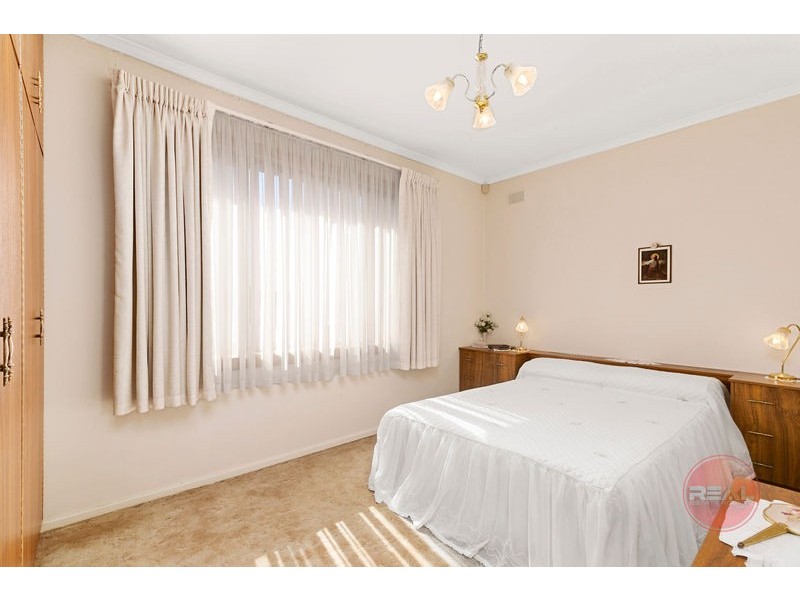 26 Nilpena Avenue, Park Holme SA 5043