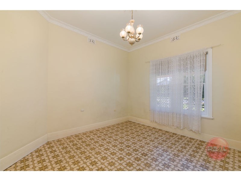 22 Stuart Road, Prospect SA 5082