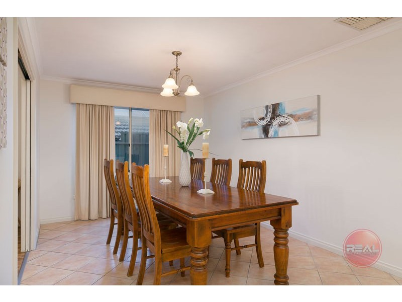 16 Brooklyn Drive (Hallett Cove Heights Estate), Hallett Cove SA 5158