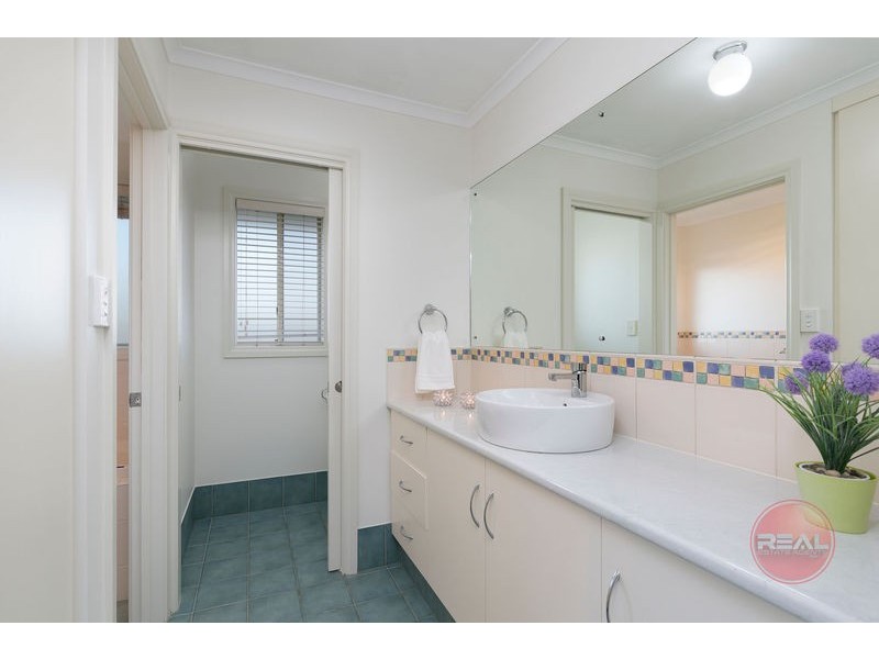 16 Brooklyn Drive (Hallett Cove Heights Estate), Hallett Cove SA 5158