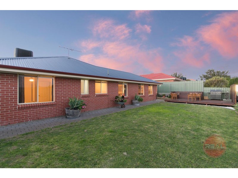 16 Brooklyn Drive (Hallett Cove Heights Estate), Hallett Cove SA 5158