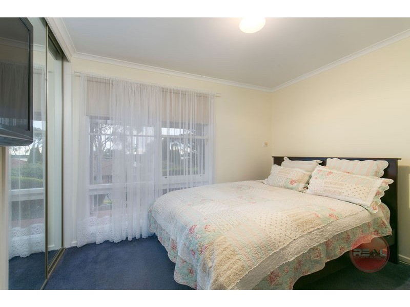 12 Panorama Drive, Aberfoyle Park SA 5159