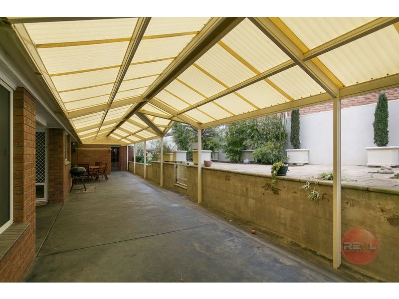 12 Panorama Drive, Aberfoyle Park SA 5159