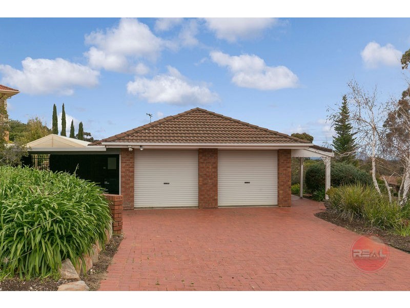 12 Panorama Drive, Aberfoyle Park SA 5159