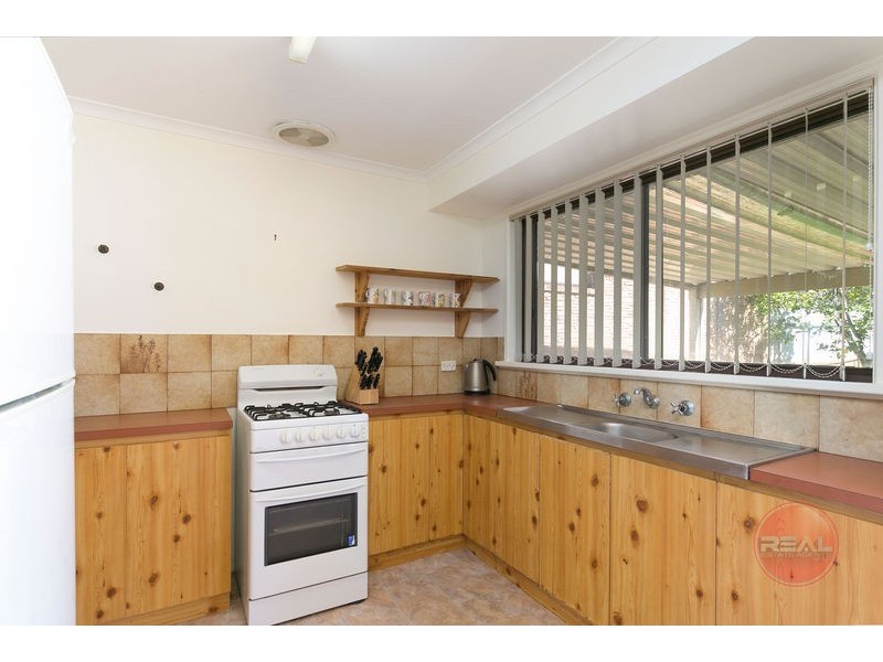 8 Lynly Court, Morphett Vale SA 5162