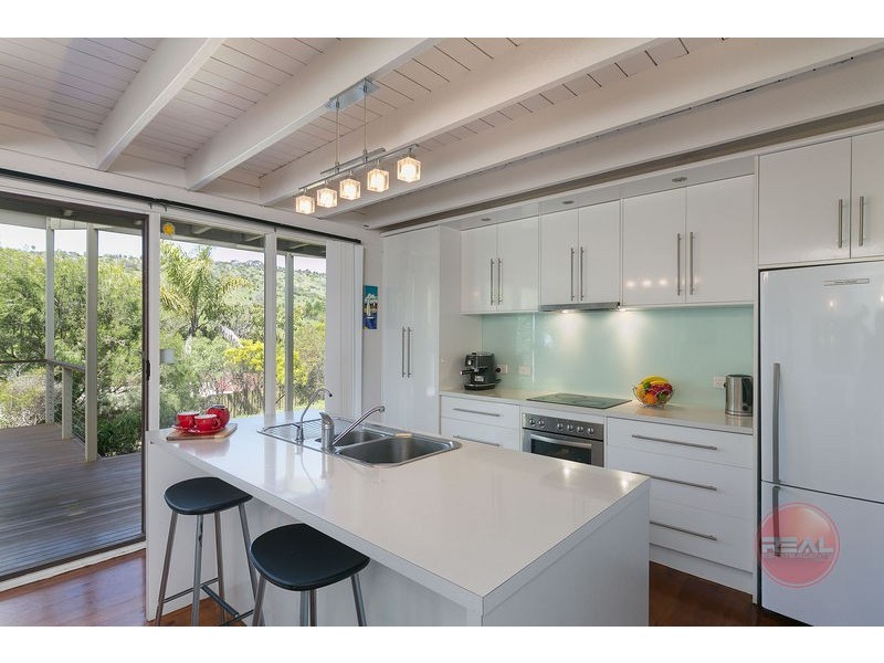 30 Karoona Crescent, Seacombe Heights SA 5047