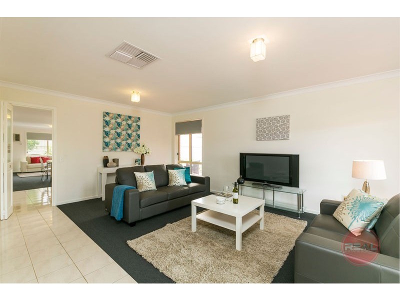 10 Excelsior Grove, Woodcroft SA 5162