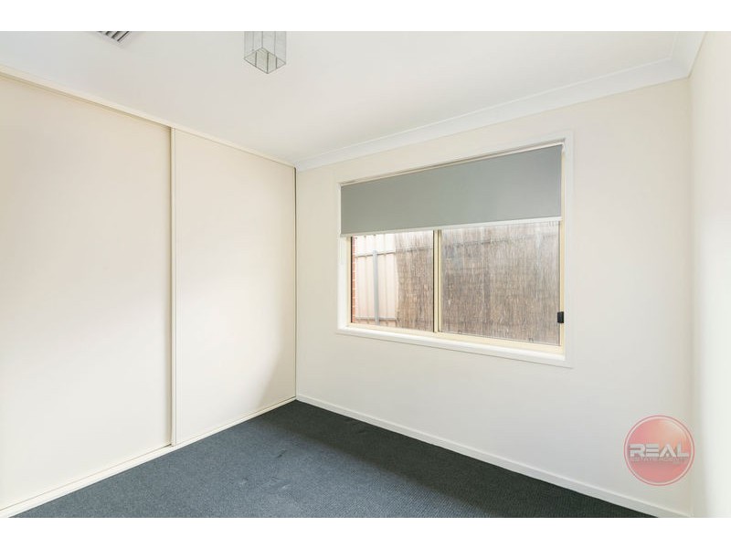 10 Excelsior Grove, Woodcroft SA 5162