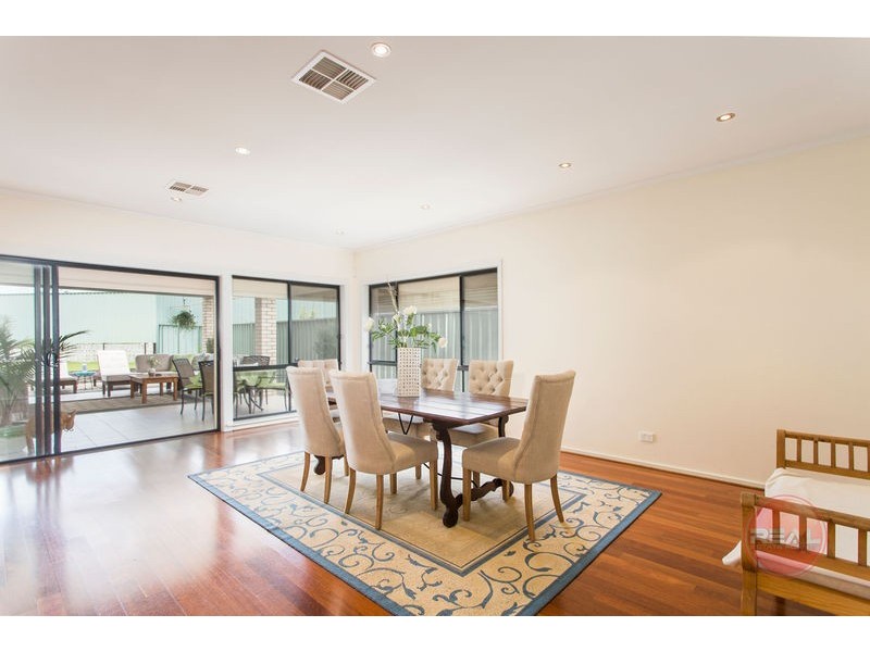 2 Holly Court, Mawson Lakes SA 5095