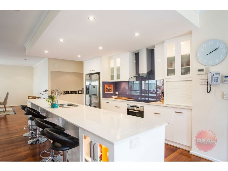 2 Holly Court, Mawson Lakes SA 5095