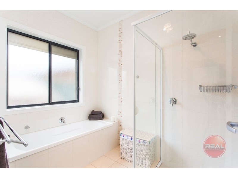 2 Holly Court, Mawson Lakes SA 5095