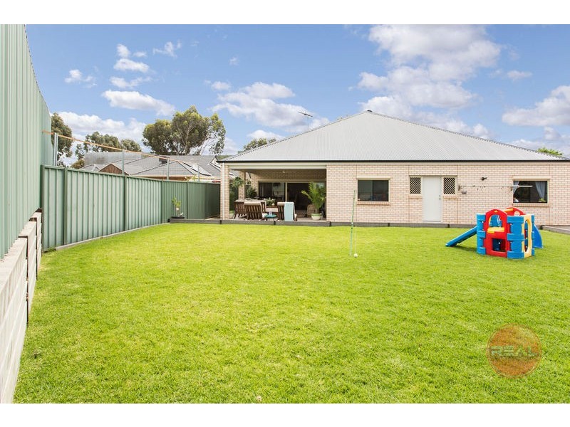 2 Holly Court, Mawson Lakes SA 5095