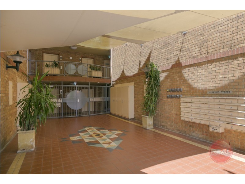 8/18 Bewes Street, Adelaide SA 5000