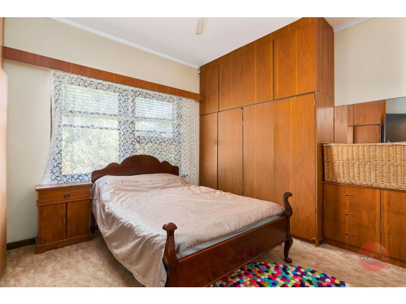 1 Lyall Avenue, Panorama SA 5041