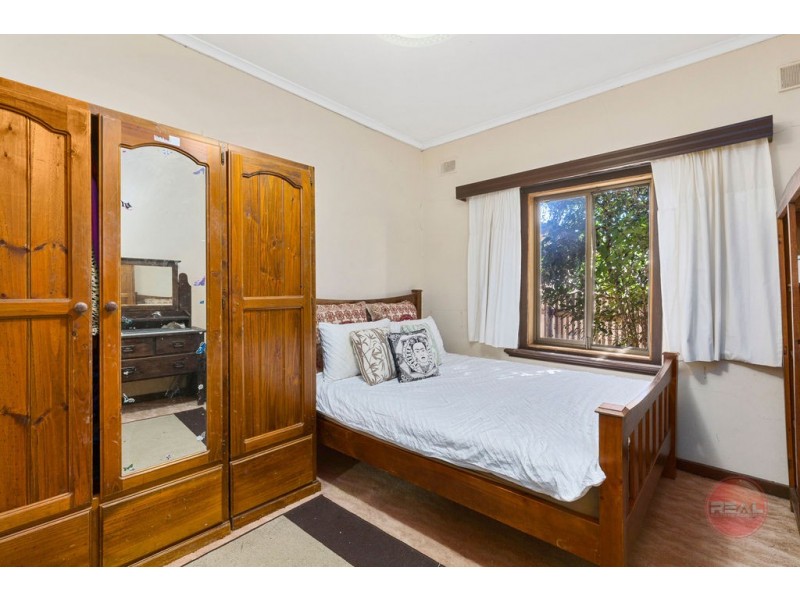 1 Lyall Avenue, Panorama SA 5041