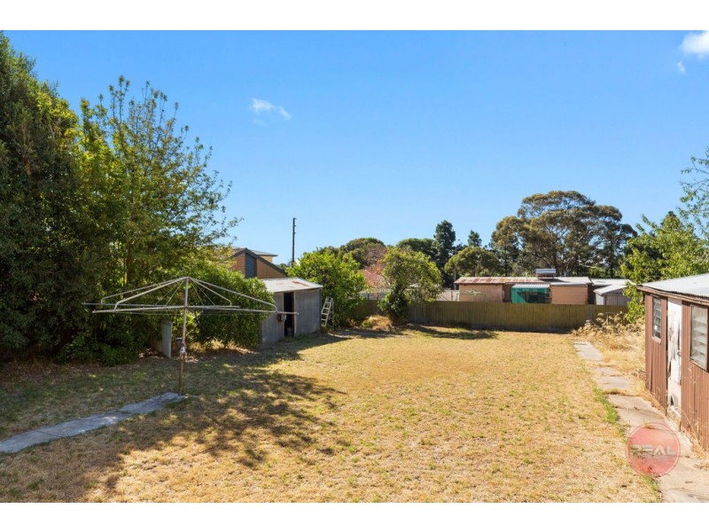 1 Lyall Avenue, Panorama SA 5041