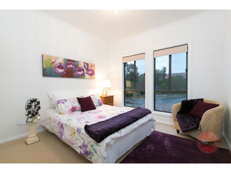 1a Nightingale Crescent, O’halloran Hill SA 5158