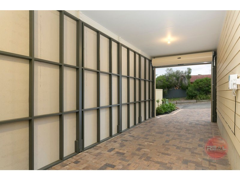 1a Nightingale Crescent, O’halloran Hill SA 5158