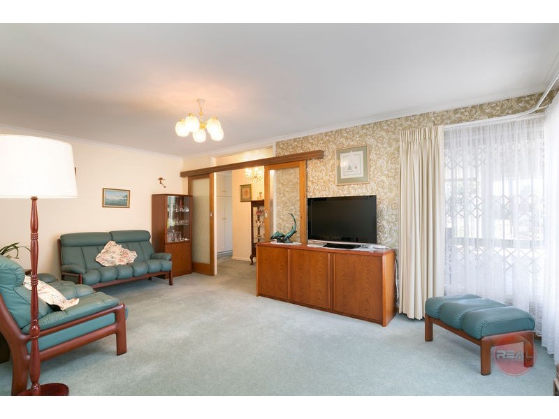 12 Tora Court, Park Holme SA 5043