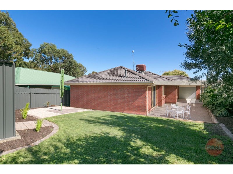 4 Fernilee Court, Onkaparinga Hills SA 5163