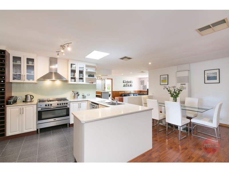 23 Banksia Road, Aberfoyle Park SA 5159