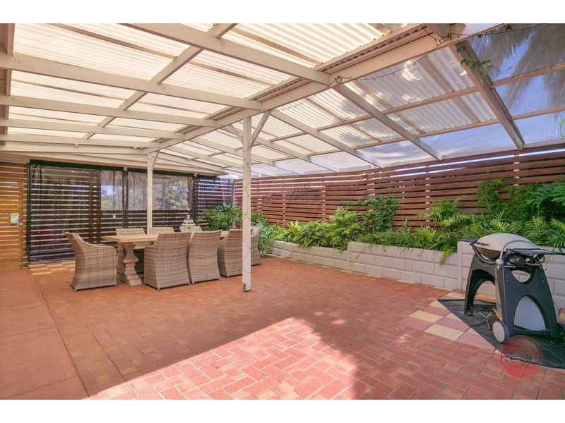 23 Banksia Road, Aberfoyle Park SA 5159