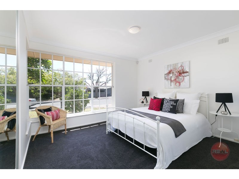 13 Stanlake Avenue, St Marys SA 5042