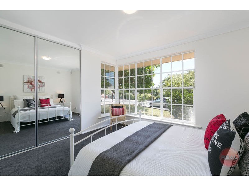 13 Stanlake Avenue, St Marys SA 5042