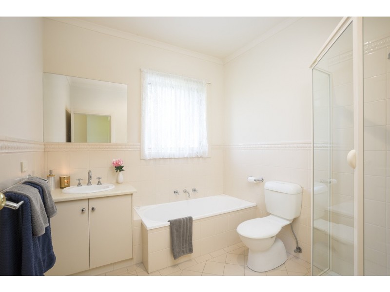 2 Village Court, Aldgate SA 5154