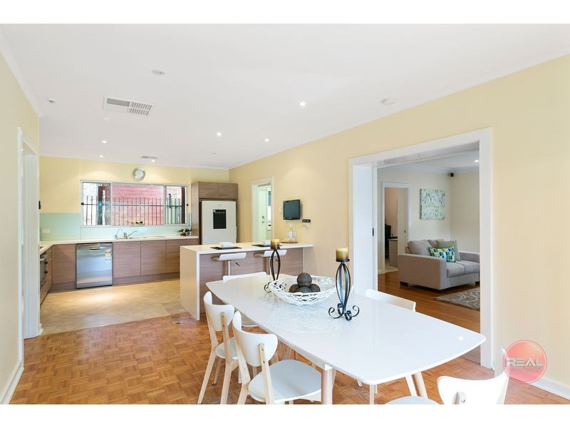 4 Kestrel Place, Coromandel Valley SA 5051