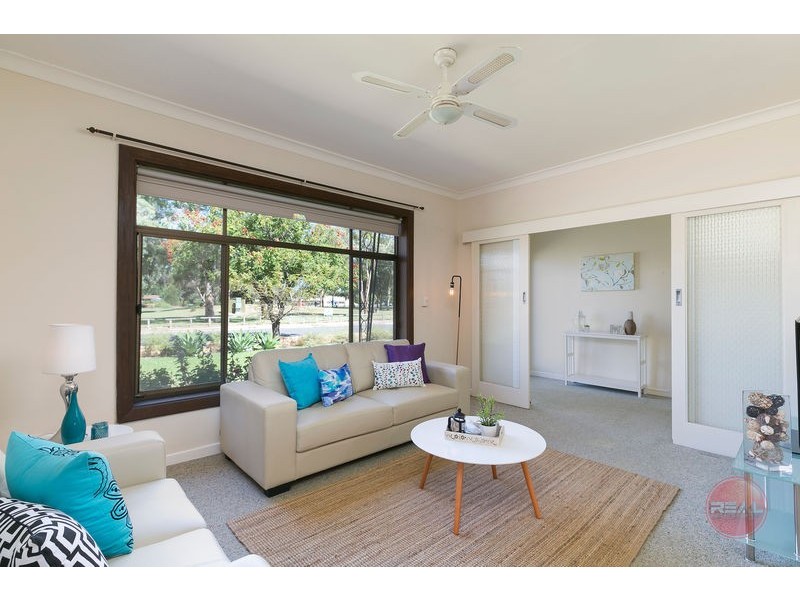 21 Duncan Avenue, Park Holme SA 5043