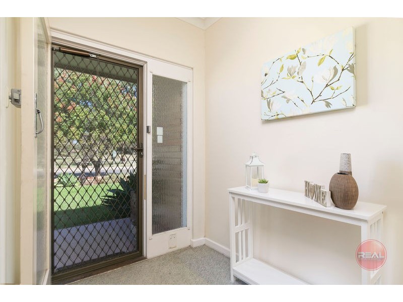 21 Duncan Avenue, Park Holme SA 5043