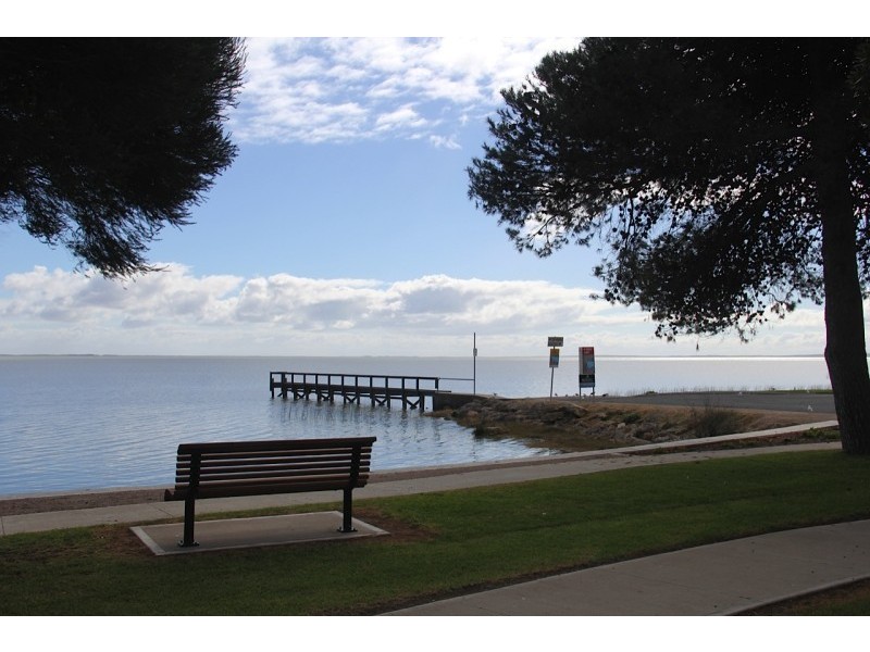 35 Warrengie Drive, Meningie SA 5264