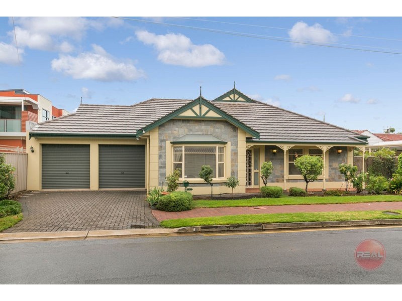 8 Waverley Terrace, Hove SA 5048