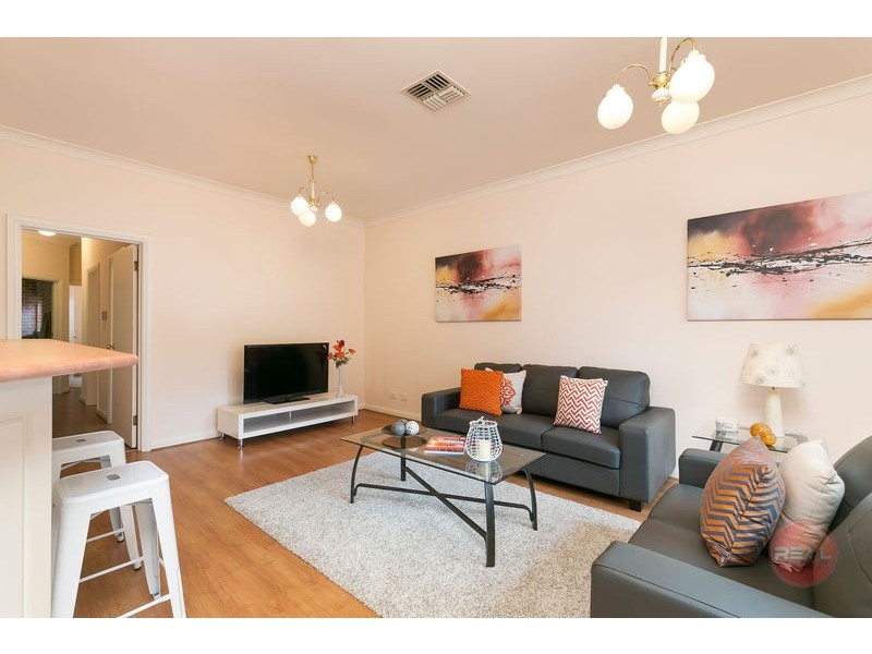 8 Waverley Terrace, Hove SA 5048