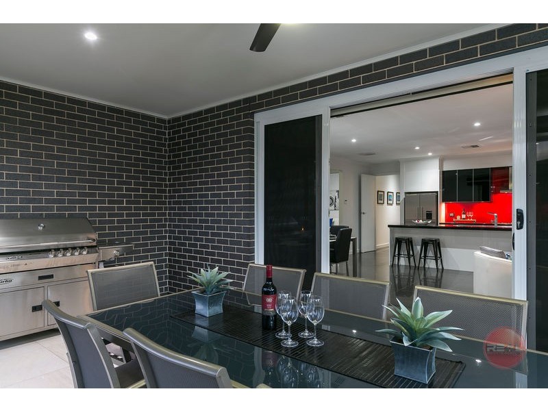 4 Pildappa Avenue, Park Holme SA 5043