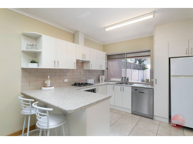 2/3 Kearnes Road, Oaklands Park SA 5046