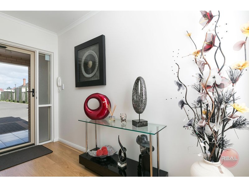 4/11a Glengyle Avenue, Woodville North SA 5012