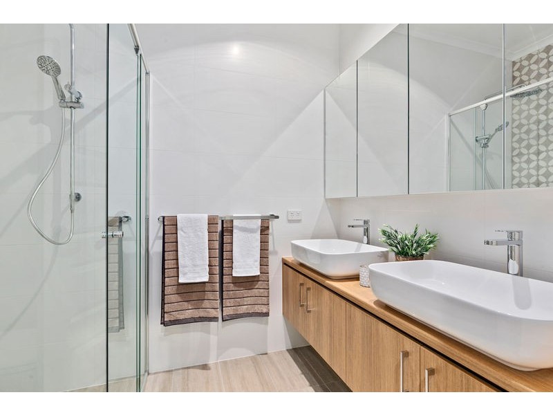 1A. Galbraith Ave, Park Holme SA 5043